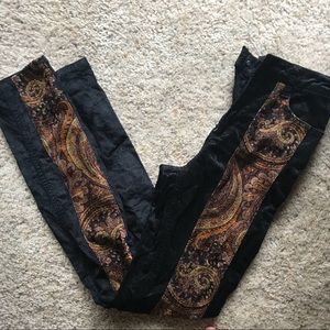 BRAND NEW WITHOUT TAGS. Black Velvet High waisted